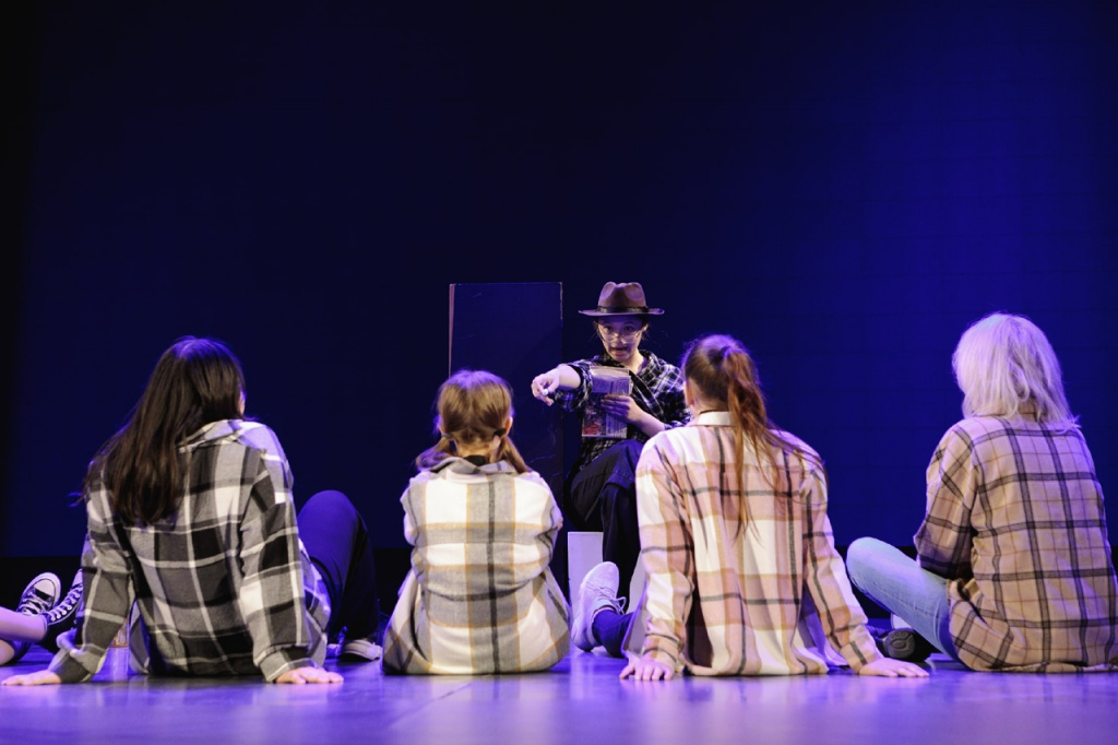 sFfKPigOdyn3WSqMxP3F-LoFTj1ttW4hMNpestS9a4PexUwtlaJ8WkRZpXoxKGOQW2jC5UHruPhl7mNE5AjmslzQ.jpg