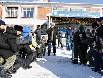25 февраля на масленой неделе в Сосновке состоялись Масленичные гуляния! 