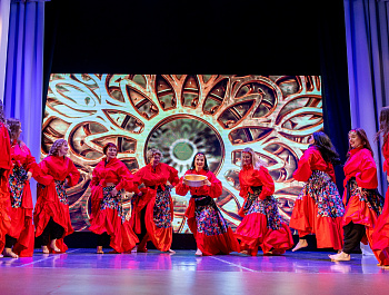 17 мая в Доме культуры "Бригантина" состоялся отчетный концерт Студии восточного танца "Мирабель".