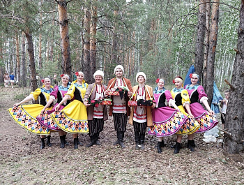 Поздравляем наши коллективы с победами на XXIX Всероссийском Бажовском фестивале!