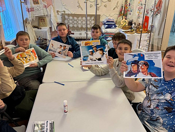 15 февраля в Клубе «Новосёл» прошла познавательная игра «Уроки мужества», посвященная Дню Защитника Отечества