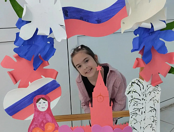 22 августа в Доме культуры прошёл мастер-класс по рисованию «Наш флаг», посвящённый Дню Государственного флага Российской Федерации.