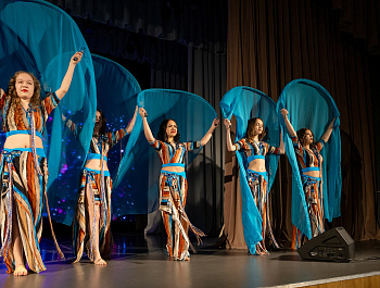 17 мая в Доме культуры "Бригантина" состоялся отчетный концерт Студии восточного танца "Мирабель".