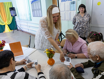 4 октября в Клубе «Шершни» отметили День пожилого человека!