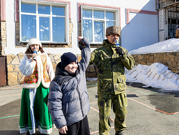 17 марта в Сосновке в сквере Дома культуры состоялись «Проводы зимы».