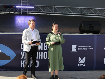 21 августа 2022 года в Арт-сквере состоялся концерт  в рамках программы выходного дня на Набережной
